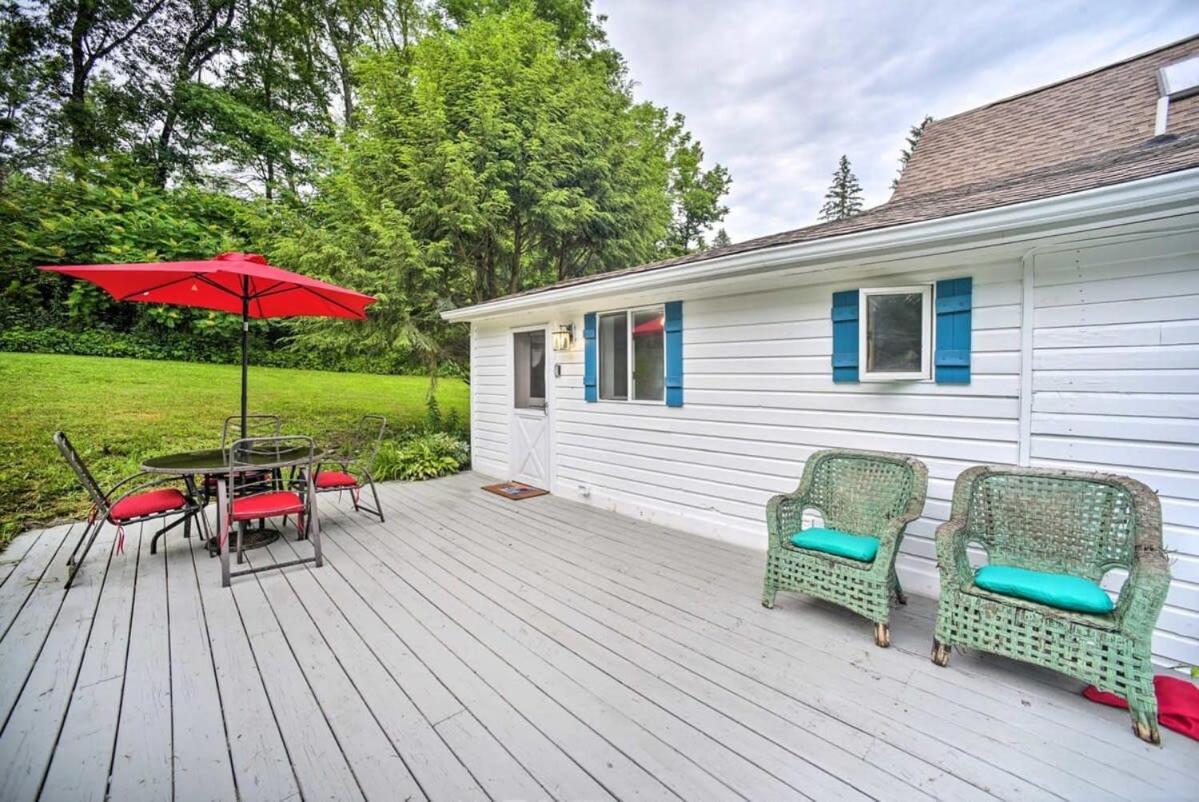 Cozy Milford Cottage On Half Acre W Deck & Grill Extérieur photo